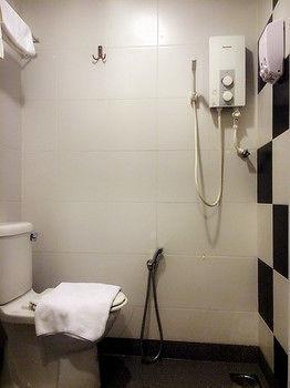 Super Oyo 596 The Vintage Hotel Johor Bahru