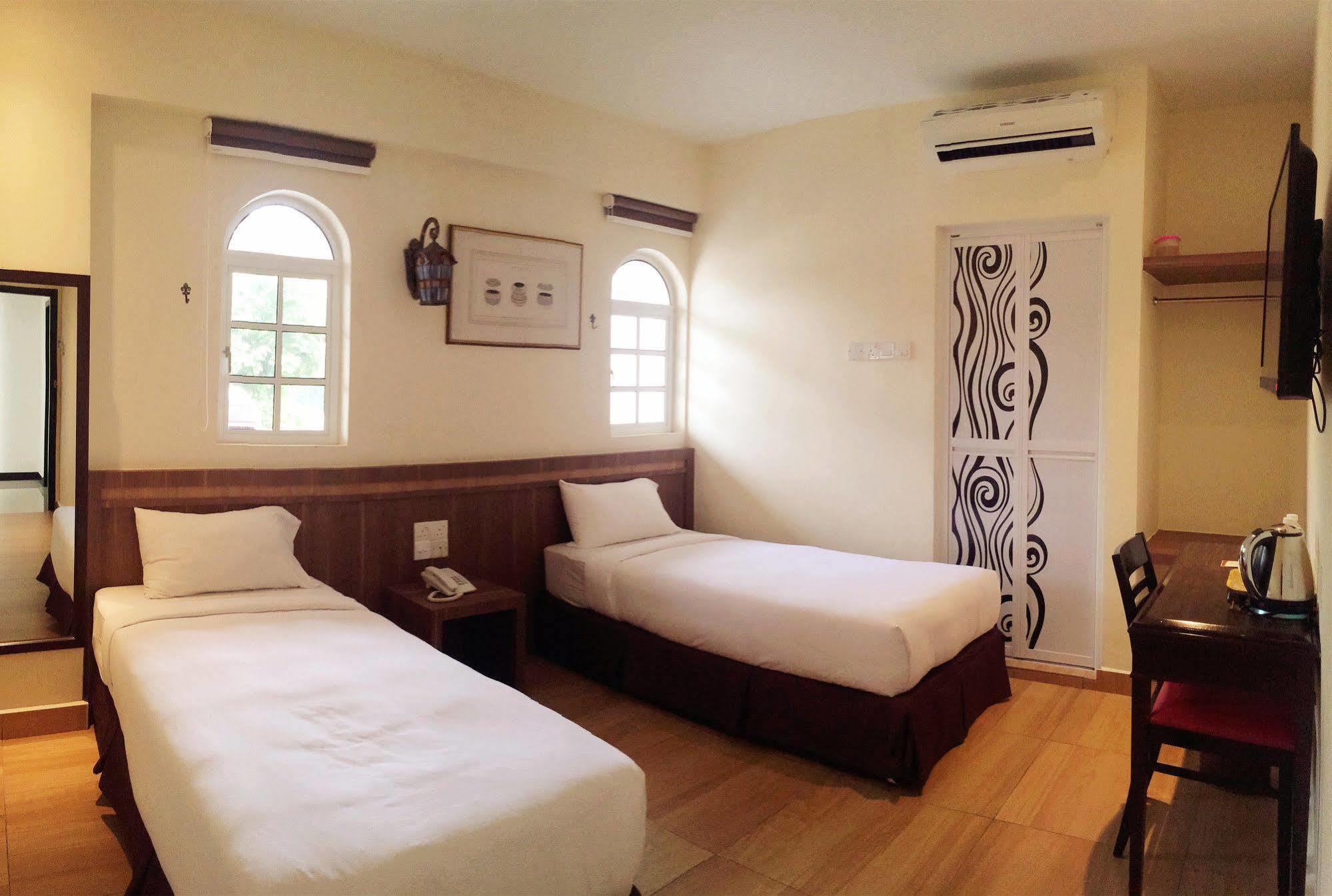 Super Oyo 596 The Vintage Hotel Johor Bahru
